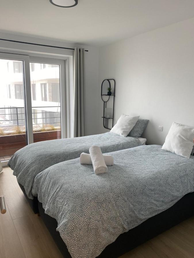 Lichtrijk 2-Slaapkamerappartement Met Zeezicht En Gratis Parking Oostende Dış mekan fotoğraf