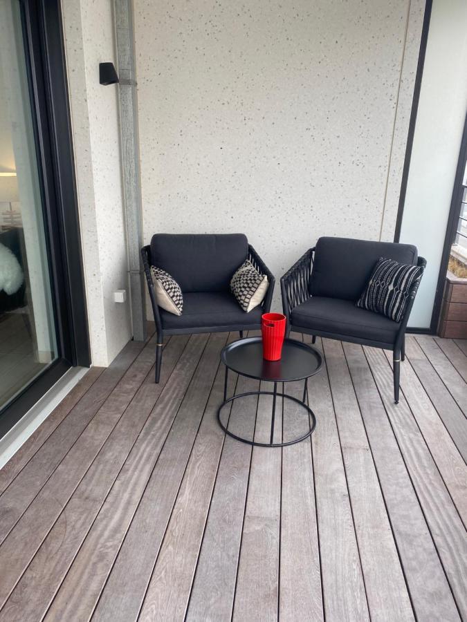 Lichtrijk 2-Slaapkamerappartement Met Zeezicht En Gratis Parking Oostende Dış mekan fotoğraf
