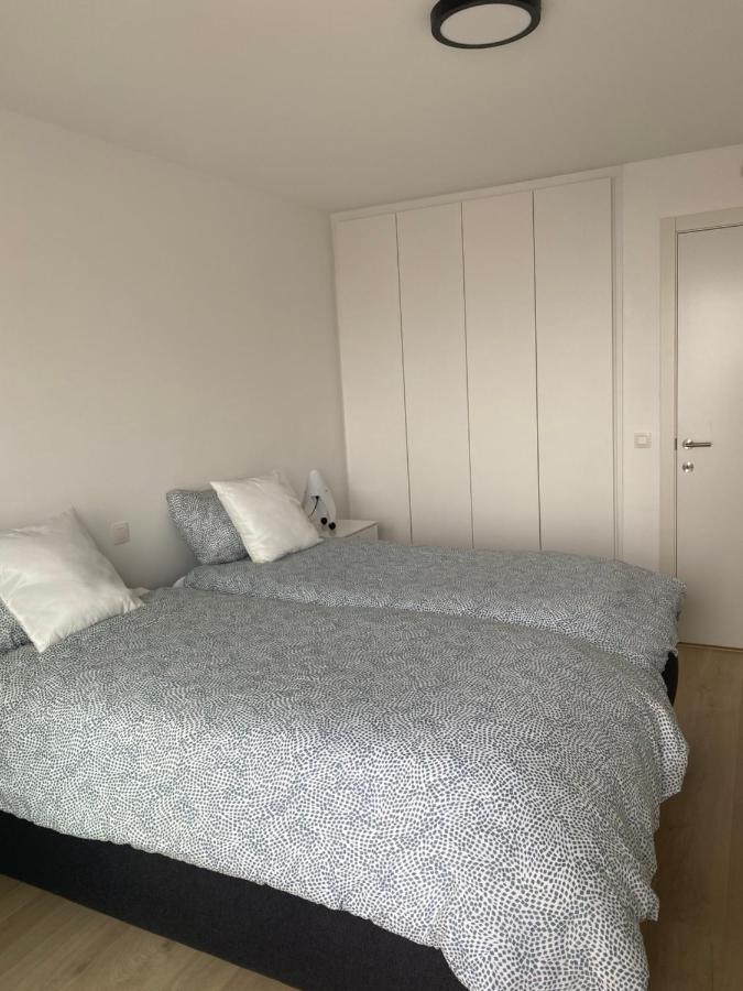 Lichtrijk 2-Slaapkamerappartement Met Zeezicht En Gratis Parking Oostende Dış mekan fotoğraf